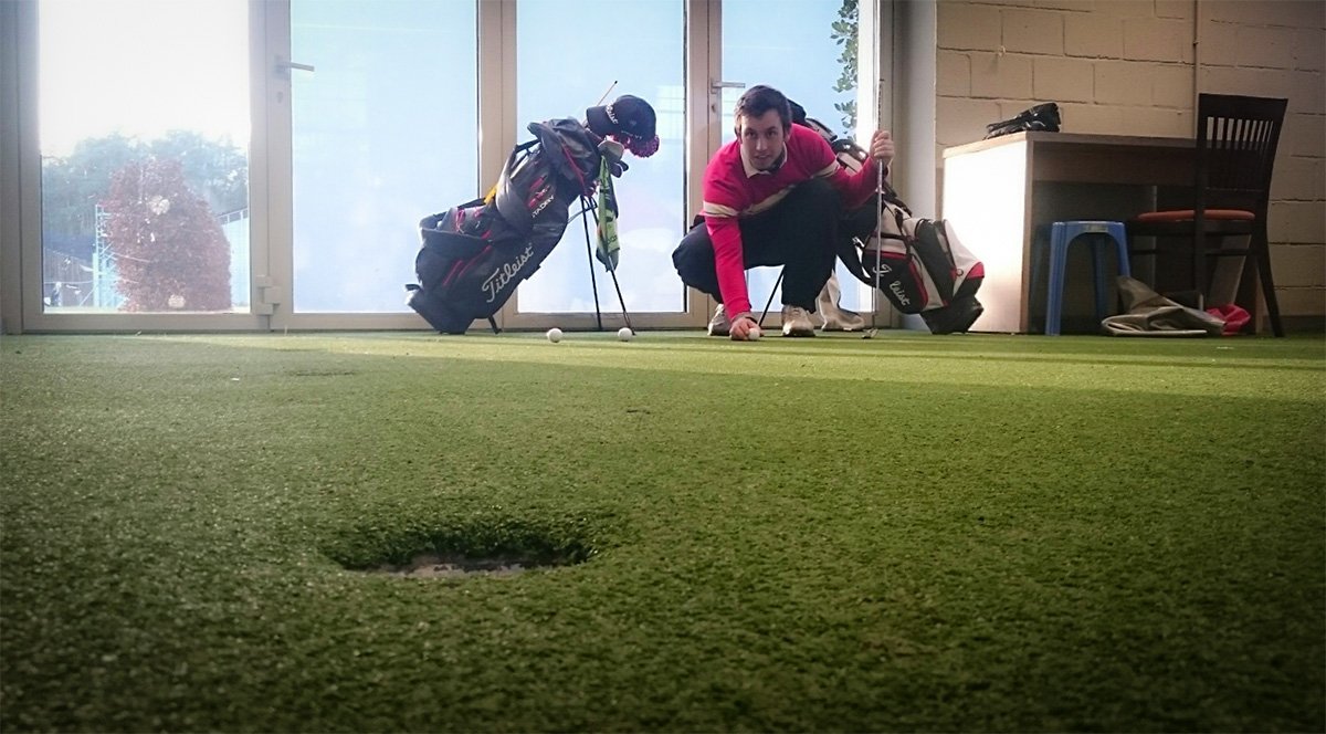 Rinkven Indoor Putting Green